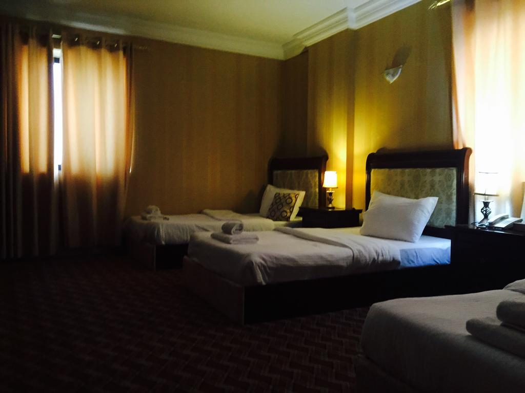 Al Mourouj Inn Hotel Doha Exteriör bild