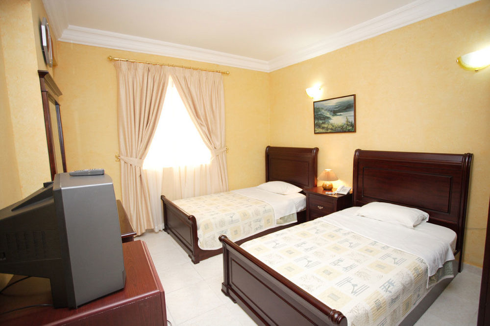 Al Mourouj Inn Hotel Doha Exteriör bild